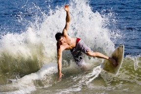 西甲防守转型后对中场拦截次数的影响研究，西甲收官战